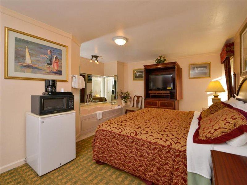 Americas Best Value Inn Чинкотиг Экстерьер фото