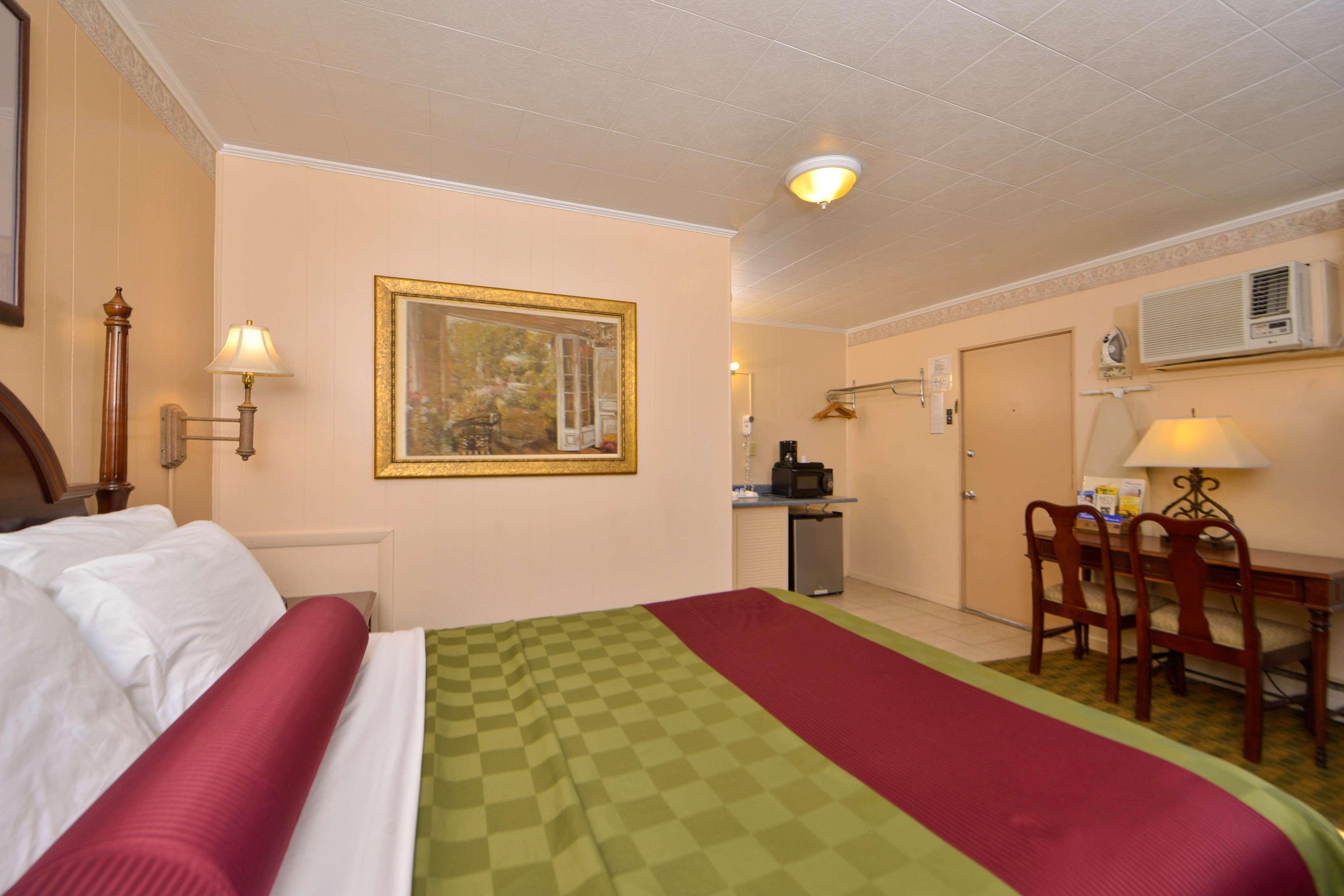 Americas Best Value Inn Чинкотиг Экстерьер фото